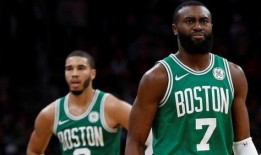 年轻球员爆料视频最新,揭秘赛场背后的青春奋斗与心路历程